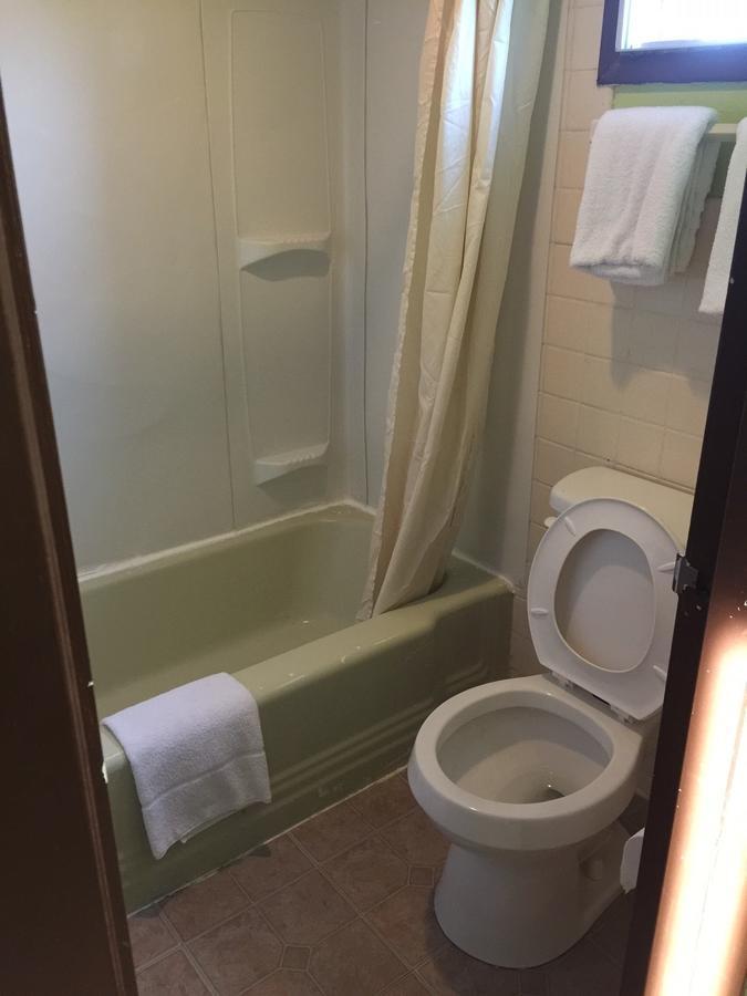 Statesman Inn Terre Haute Kültér fotó