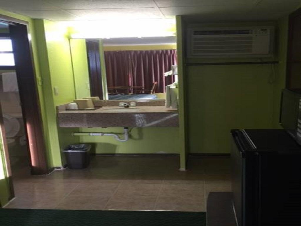 Statesman Inn Terre Haute Kültér fotó